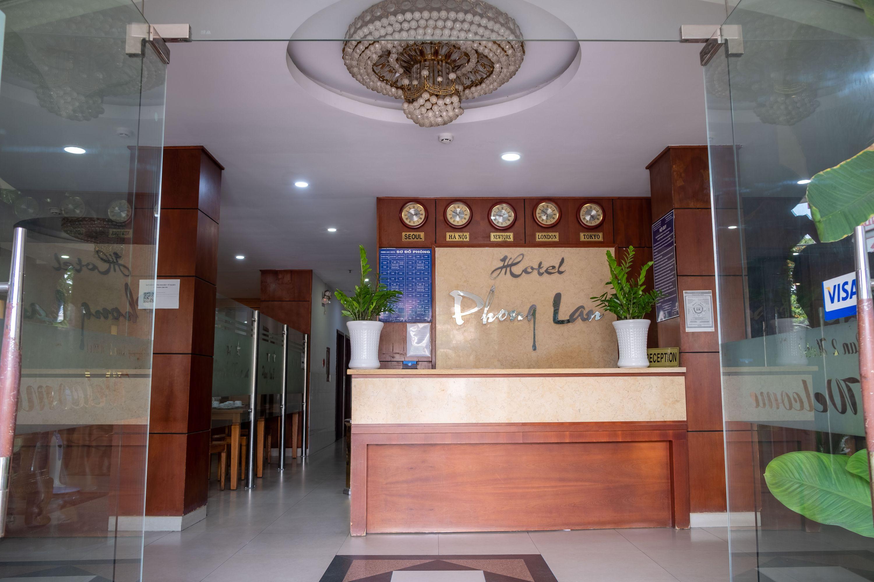 Hotel Phong Lan 2